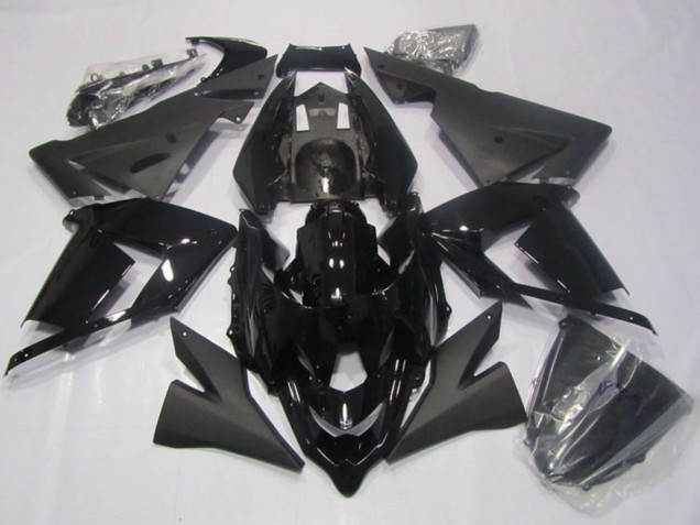 2004-2005 Kawasaki ZX10R Motorcycle Fairing - Glossy Black Matte Black