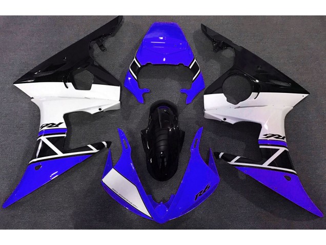 Blue White and Black - 2003-2004 Yamaha R6 Blue White and Black - 2003-2004 Yamaha R6