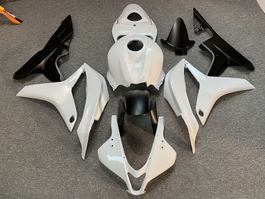 Clean White and Black - 2007-2008 Honda CBR600RR