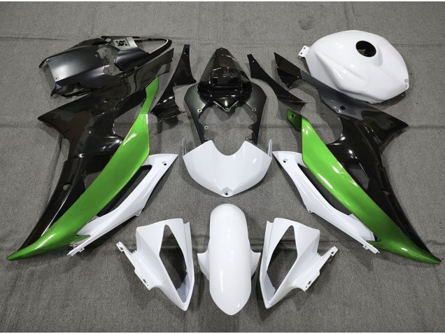 Custom Green Black and White - 2008-2016 Yamaha R6 Custom Green Black and White - 2008-2016 Yamaha R6