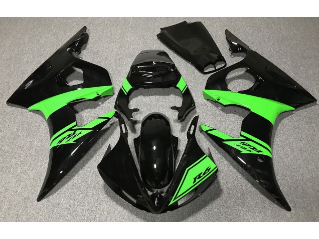 Gloss Black and Green - 2003-2004 Yamaha R6 Gloss Black and Green - 2003-2004 Yamaha R6