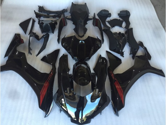 Gloss Black with Red Logo - 2015-2019 Yamaha R1 Gloss Black with Red Logo - 2015-2019 Yamaha R1