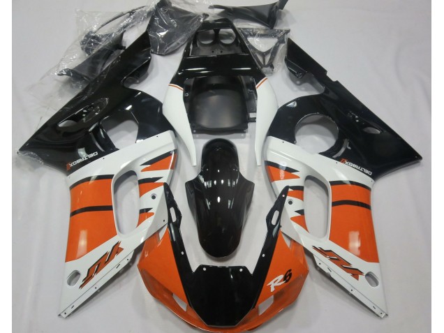 Gloss Orange and Black - 1998-2002 Yamaha R6 Gloss Orange and Black - 1998-2002 Yamaha R6