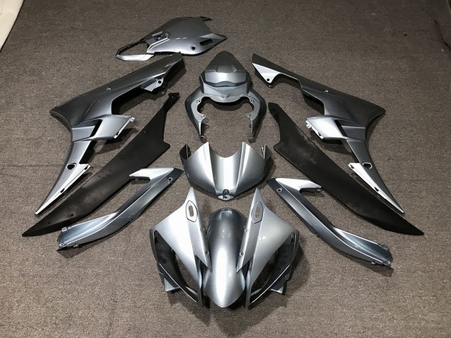 Gloss Silver - 2006-2007 Yamaha R6 Gloss Silver - 2006-2007 Yamaha R6