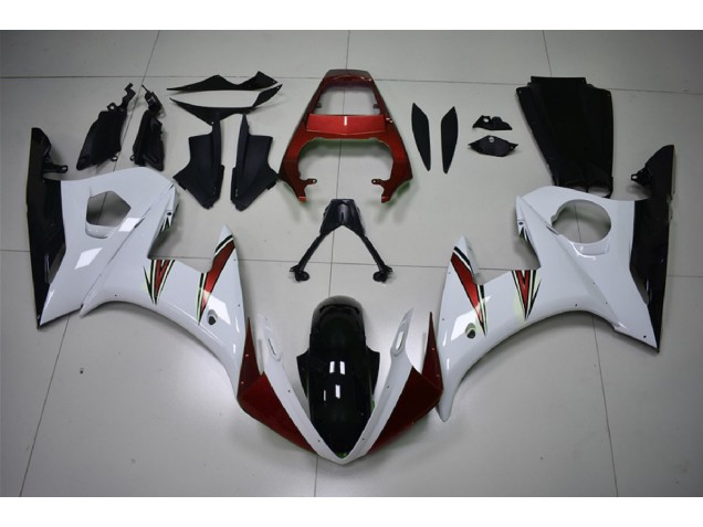 Gloss White & Red Accents - 2003-2004 Yamaha R6 Gloss White & Red Accents - 2003-2004 Yamaha R6