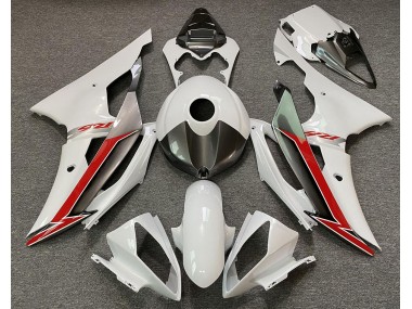 Gloss White Silver and Red - 2008-2016 Yamaha R6