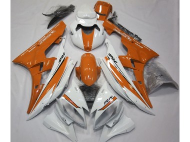Gloss White and Orange - 2006-2007 Yamaha R6