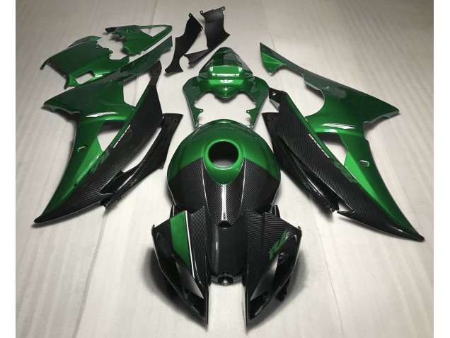 Green w Carbon Fiber Style - 2008-2016 Yamaha R6 Green w Carbon Fiber Style - 2008-2016 Yamaha R6