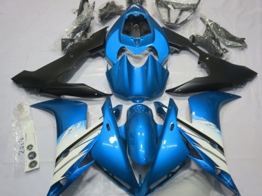 Light Blue & White - 2004-2006 Yamaha R1