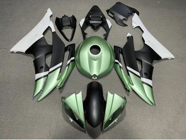 Matte Black and Green - 2008-2016 Yamaha R6