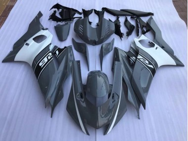 Nardo Grey and White - 2017-2021 Yamaha R6