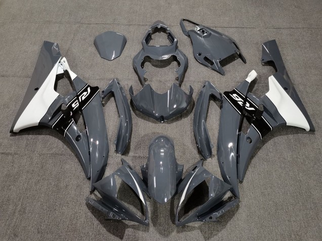 Nardo and White - 2006-2007 Yamaha R6 Nardo and White - 2006-2007 Yamaha R6