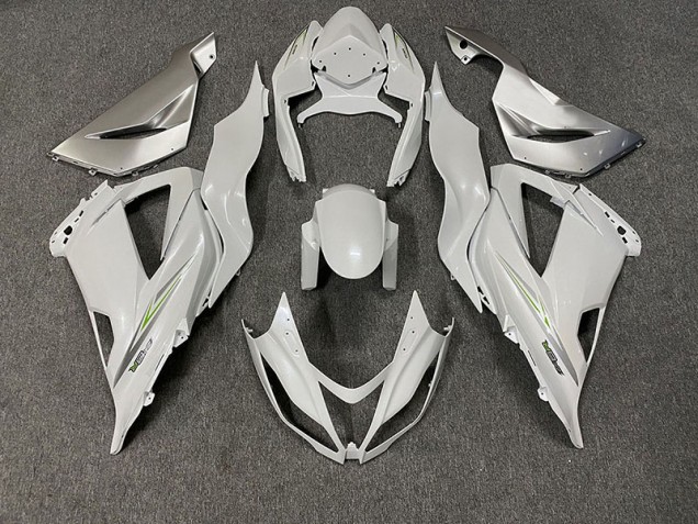 Pearl White - 2013-2018 Kawasaki ZX6R Pearl White - 2013-2018 Kawasaki ZX6R