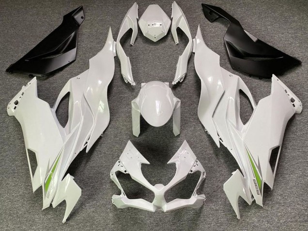 Pearl White - 2019-2023 Kawasaki ZX6R Pearl White - 2019-2023 Kawasaki ZX6R