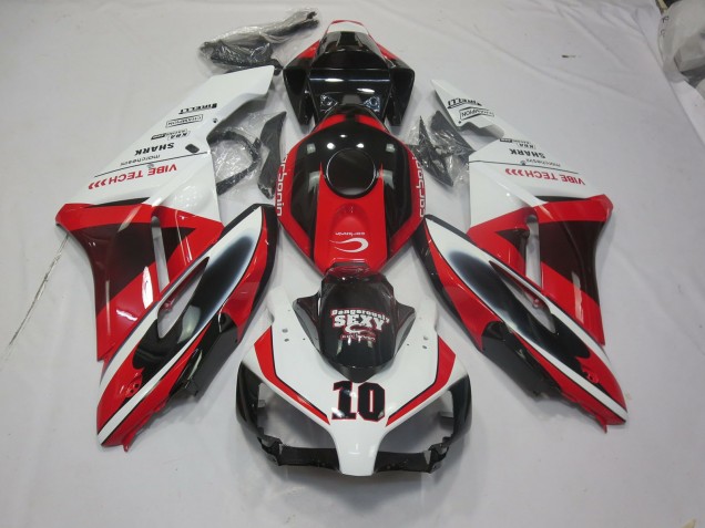 Sexy - 2004-2005 Honda CBR1000RR Sexy - 2004-2005 Honda CBR1000RR