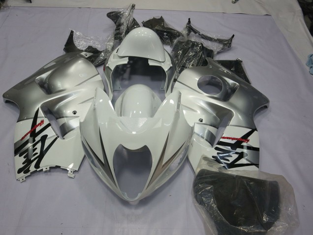 Silver White - 1997-2007 Suzuki GSXR 1300 Hayabusa Silver White - 1997-2007 Suzuki GSXR 1300 Hayabusa
