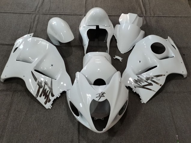 White Gloss OEM Style with Silver Decals - 1997-2007 Suzuki GSXR 1300 Hayabusa White Gloss OEM Style with Silver Decals - 1997-2007 Suzuki GSXR 1300 Hayabusa