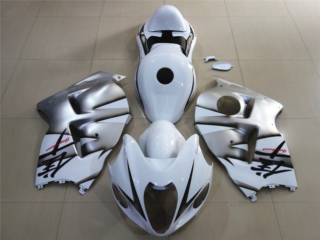 White & Shiny Silver - 1997-2007 Suzuki GSXR 1300 Hayabusa White & Shiny Silver - 1997-2007 Suzuki GSXR 1300 Hayabusa