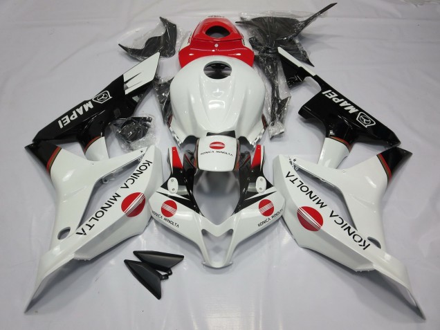 White and Red KM - 2007-2008 Honda CBR600RR White and Red KM - 2007-2008 Honda CBR600RR